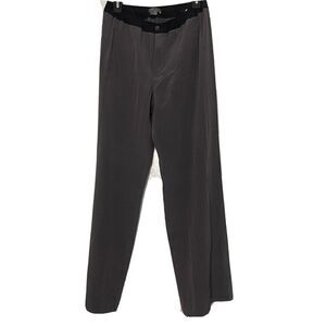 Vince. Gray Silk Trouser Straight Leg pants Size Small